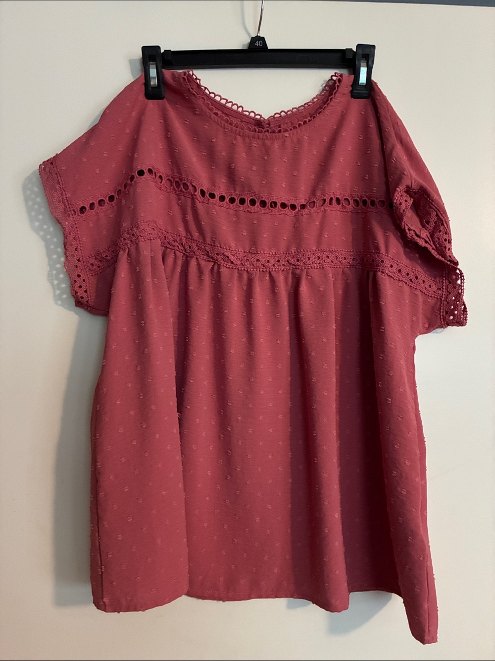 Women’s Lace-Trim Flutter Sleeve Top - Dusty Rose